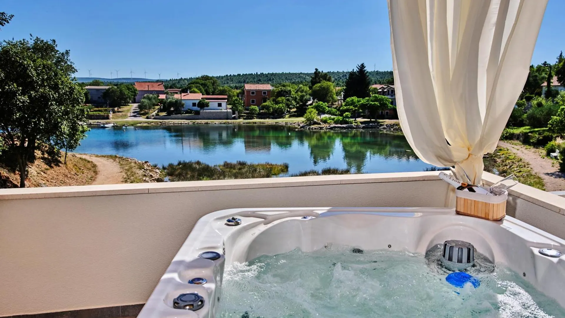 House Ivana With Jacuzzi Krusevo